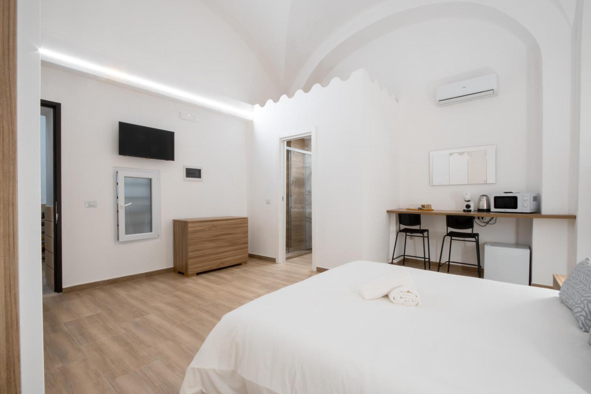 Hotel La Pigna Bari Exterior foto